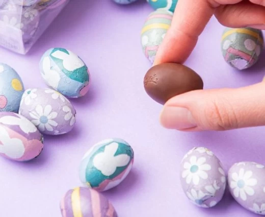 Γιατί οι τιμές της σοκολάτας δεν πέφτουν παρά την πτώση του κακάο