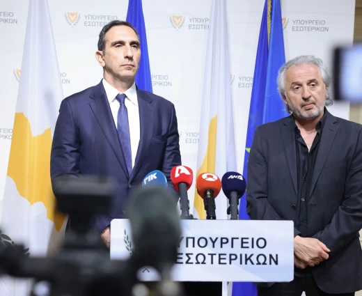 Συναγερμός για 1.300 επικίνδυνες οικοδομές - Οδηγίες Ιωάννου προς ΕΟΑ