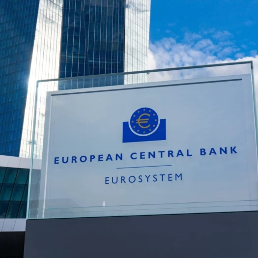 ΕΚΤ: «Σήμα» στις τράπεζες για χρήση των τακτικών δανείων καθώς η ρευστότητα στερεύει