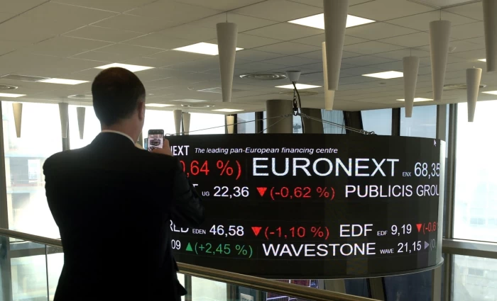 Πτωτικό άνοιγμα στις ευρωπαϊκές αγορές υπό το βάρος ανησυχιών για τον πόλεμο ΗΠΑ–Ιράν