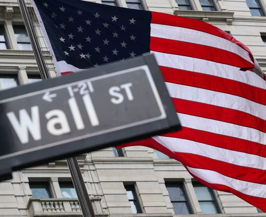 Wall Street: Ισχυρό πλήγμα στο αφήγημα της AI – Στο «κόκκινο» ο Nasdaq