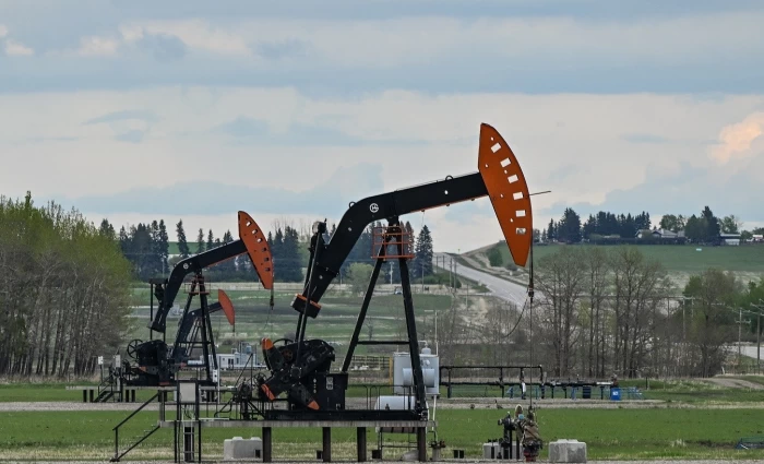 Εκρηκτική άνοδος 11% για το αμερικανικό αργό – Στα $112 το WTI, σε υψηλό 18 ετών η τιμή spot για το Brent