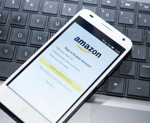 Νέο deal Amazon-USPS για παραδόσεις άνω του 1 δισ. δεμάτων