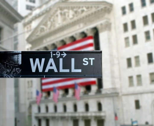 Wall Street: Σε πολεμικό κλοιό λόγω Ιράν – Αντίστροφη μέτρηση για το τελεσίγραφο Τραμπ