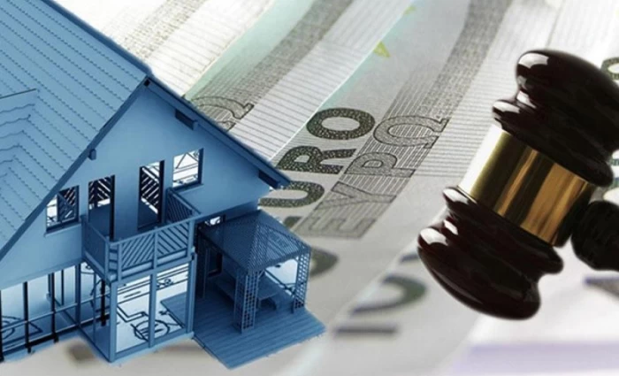 «Παίζει» δυνατά το σενάριο αναπομπών για εκποιήσεις – Νέες δηλώσεις από τον ΠτΔ και τον ΥΠΟΙΚ