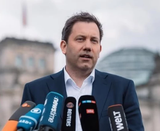 Γερμανός ΥΠΟΙΚ ενόψει G7: Ανάγκη για ισχυρότερες εφοδιαστικές αλυσίδες και ενεργειακή ανθεκτικότητα λόγω του πολέμου με το Ιράν