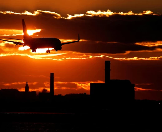 Η Αυστραλία προμηθεύεται 600.000 βαρέλια κηροζίνης από την Κίνα
