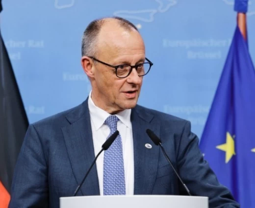 Μερτς: Προτείνει να δοθεί στην Ουκρανία καθεστώς «συνδεδεμένου μέλους» με την ΕΕ πριν από την πλήρη ένταξη