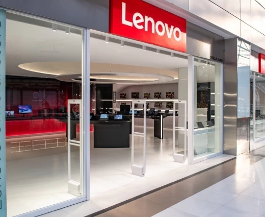 Lenovo: Άλμα 15% στη μετοχή μετά τα ιστορικά κέρδη και την έκρηξη των εσόδων στα 21,6 δισ. από AI
