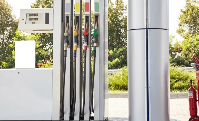 Βενζίνη: Ξεπέρασε τα $4,50 το γαλόνι στις ΗΠΑ - Πλησιάζει τα επίπεδα-ρεκόρ του 2022