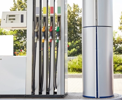 Βενζίνη: Ξεπέρασε τα $4,50 το γαλόνι στις ΗΠΑ - Πλησιάζει τα επίπεδα-ρεκόρ του 2022