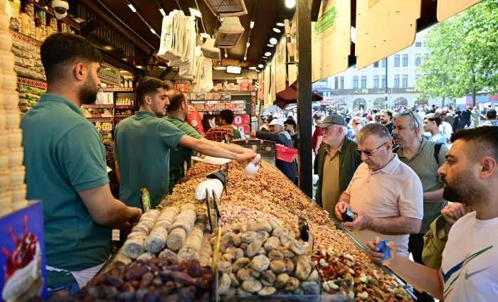 Τουρκία: Αναμένεται να διατηρήσει αμετάβλητα τα επιτόκια παρά τον πληθωρισμό