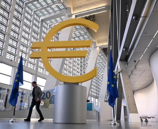 Εσκριβά (ΕΚΤ): Οι διαταραχές στην ενέργεια θα παραμείνουν παρά τη συμφωνία ΗΠΑ-Ιράν