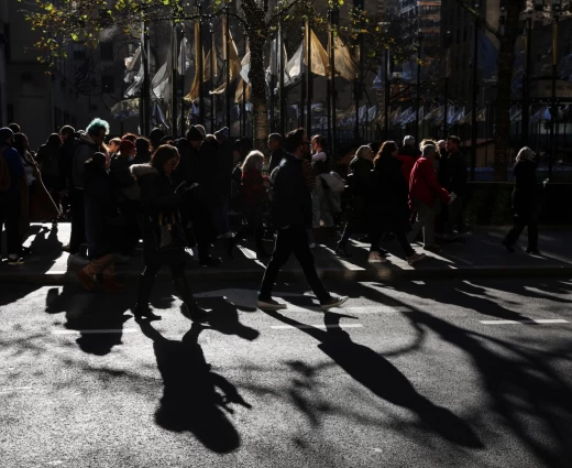 Πώς η τηλεργασία αυξάνει την ανεργία των νέων