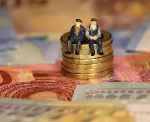 ΠΕΟ: Πρέπει να διασφαλιστούν συντάξεις πάνω από το όριο της φτώχειας