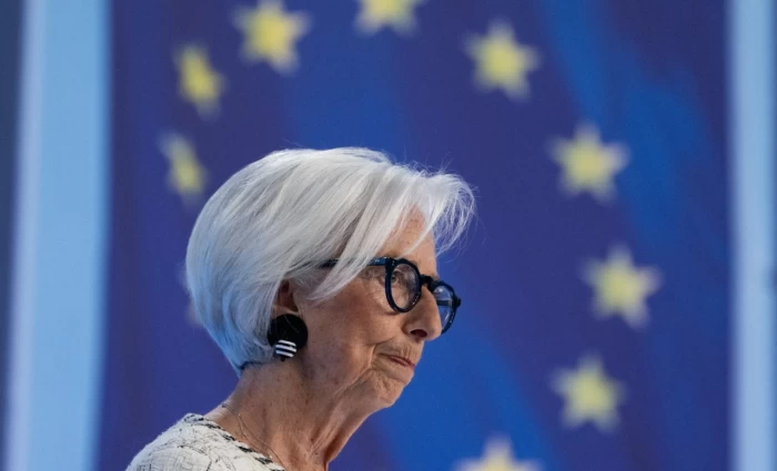 ΕΚΤ: Το δίλημμα για τα επιτόκια - Θα επαναλάβει το μεγάλο λάθος του 2011;
