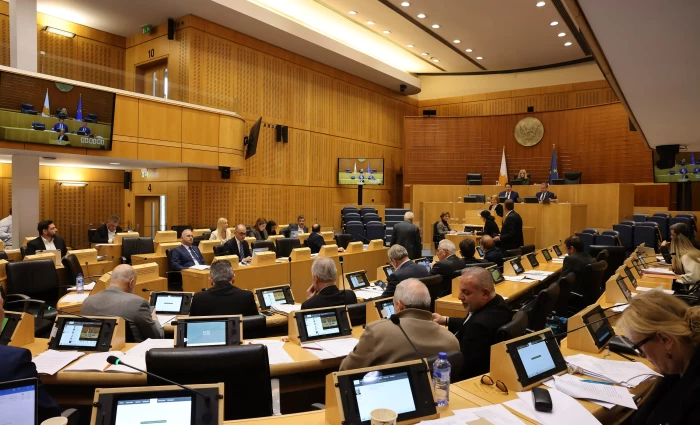 Πρώτη σύσκεψη κομμάτων στη νέα Βουλή με φόντο τις προεδρίες των Επιτροπών
