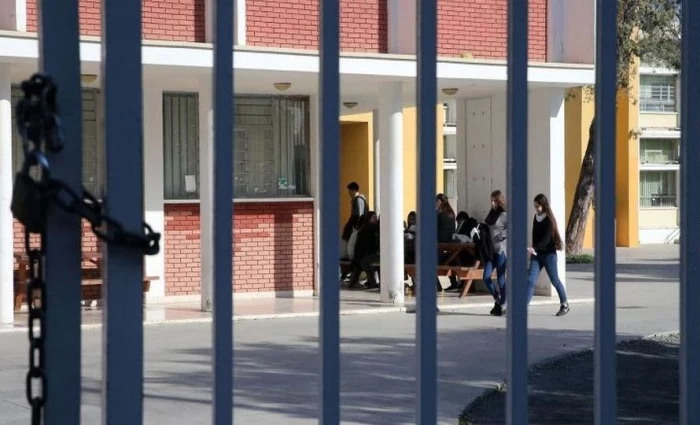 Απάντηση ΥΠΑΝ στην Ελεγκτική για την ασφάλεια στα σχολεία