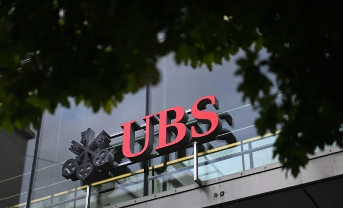 UBS: Πλησιάζει στο τέλος το sell-off στις μετοχές AI και ημιαγωγών – Ευκαιρία για σταδιακές αγορές