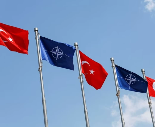 Σύνοδος ΝΑΤΟ: Αμυντικές δαπάνες, ανακατανομή των βαρών και στήριξη της Ουκρανίας