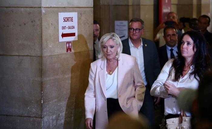 Μαρίν Λεπέν: Τι σημαίνει η ποινή που της επιβλήθηκε από το Εφετείο