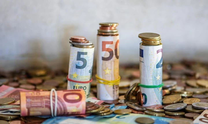 Έπεσε το επιτόκιο καταθέσεων στην Κύπρο - Αυξήθηκε στα δάνεια για αγορά κατοικίας