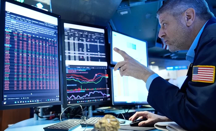 Παγκόσμιο sell-off στα ομόλογα: Στο υψηλότερο σημείο από το 2007 η απόδοση του αμερικανικού 10ετούς – Τι φοβούνται οι αγορές
