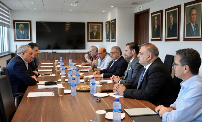 Συνταξιοδοτικό: Κοινή γραμμή ΑΚΕΛ και ΚΕΒΕ σε εισφορές και αφυπηρέτηση