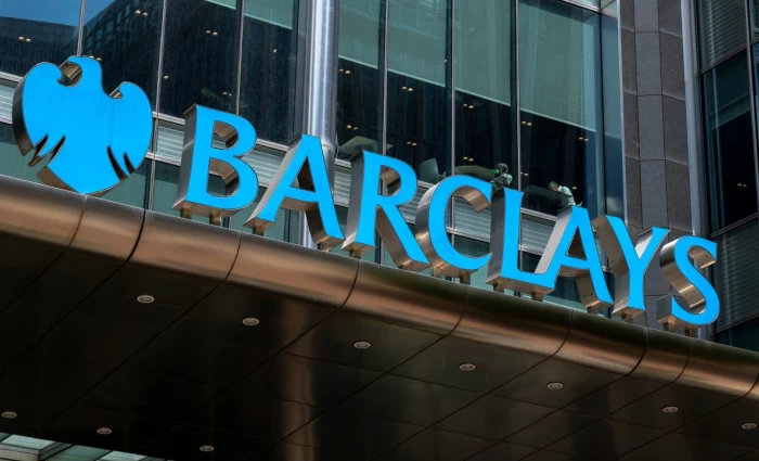 Αντάρτικο εργαζομένων της Barclays για την επιστροφή στο γραφείο