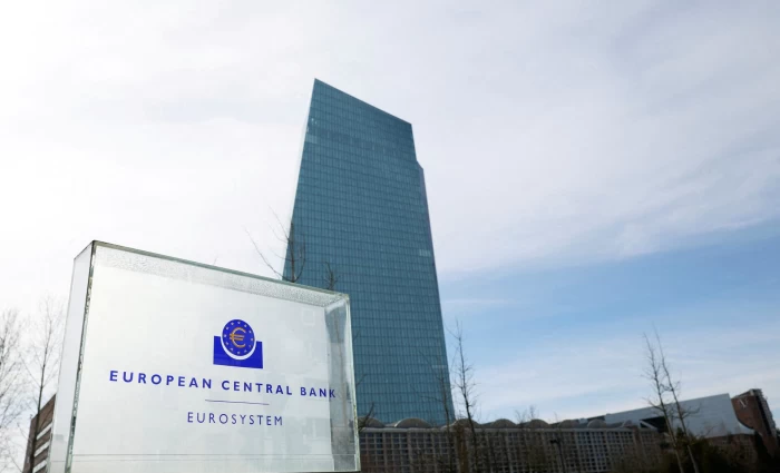 Προειδοποίηση ΕΚΤ για την κλιματική αλλαγή – Πώς πλημμύρες και πυρκαγιές απειλούν την οικονομία