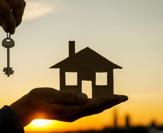Δύο νέα στεγαστικά σχέδια – Επιπρόσθετος όροφος και κρατικά οικόπεδα σε οικογένειες
