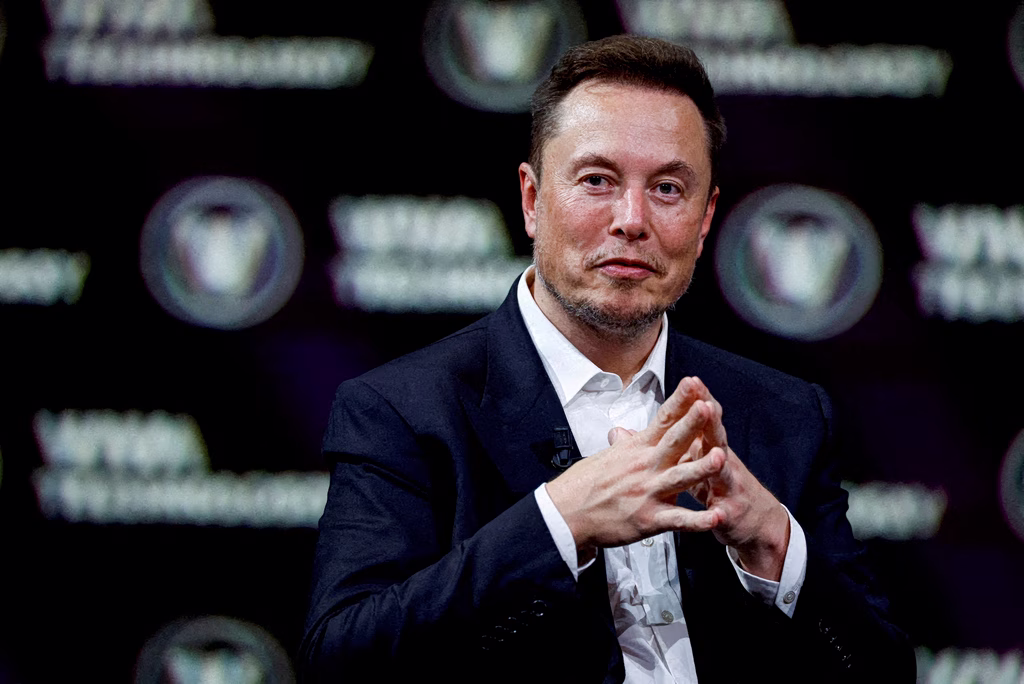 SpaceX: Στο τραπέζι επένδυση $5 δισ. από το σαουδαραβικό PIF